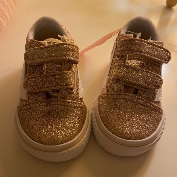 girls rose gold vans